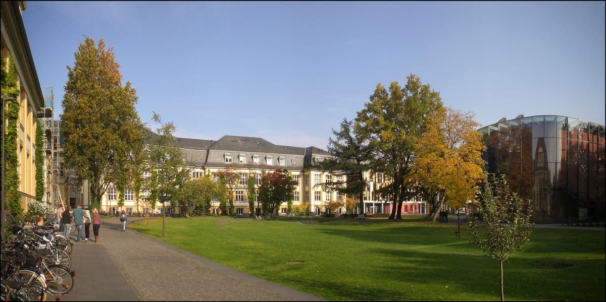Bucerius Law School's parkside campus, Hamburg
